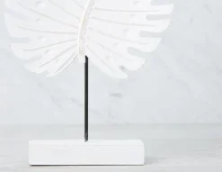ARECA leaf sculpture 30 cm