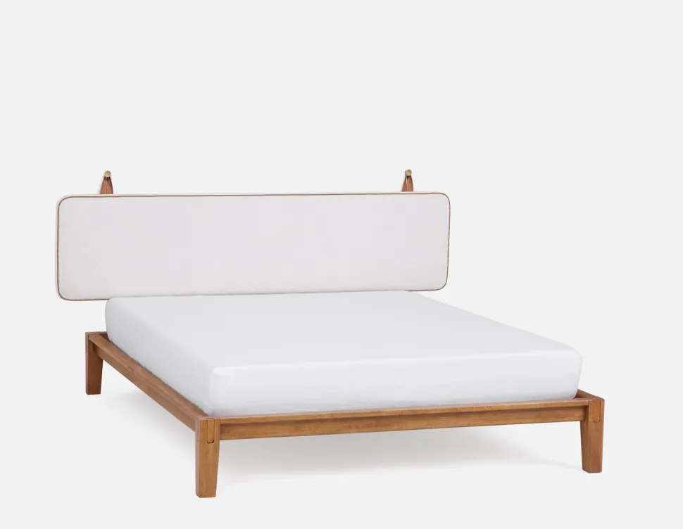 BENA customizable bed