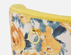 BLOSSOM accent chair