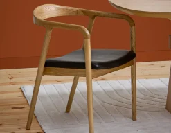 FREYA mid century modern dining chair