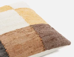 JIND cushion 24