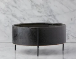 KENDALL ceramic planter with metal stand 34 cm