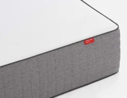LOFT 12 queen size mattress