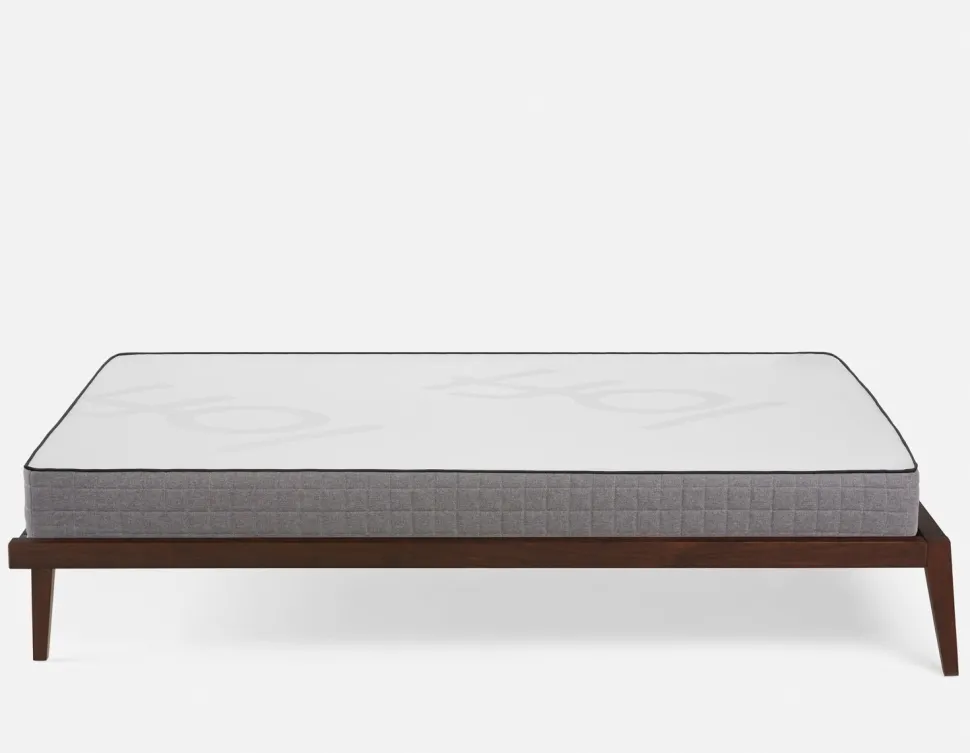 LOFT 6 queen size mattress