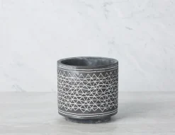 NIO cement pot 18cm