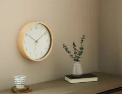 ORA wooden wall clock 26 cm