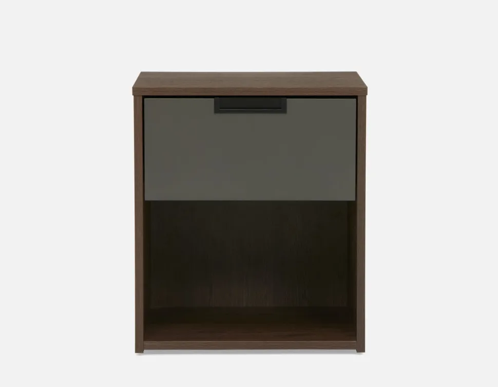 OZZY end table
