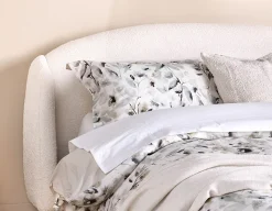 PORTLAND queen size bed