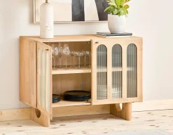 PRIYA elegant 2-door sideboard
