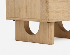 PRIYA nightstand