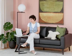 QOM ceramic end table