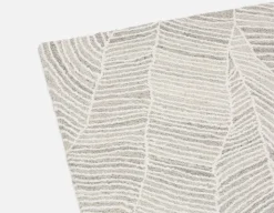TRIANA hand-tufted wool and polyester rug 6'x9'
