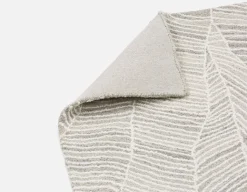 TRIANA hand-tufted wool and polyester rug 8'x10'