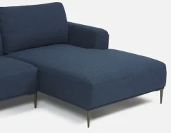 VICTOR contemporary right-facing sectional sofa